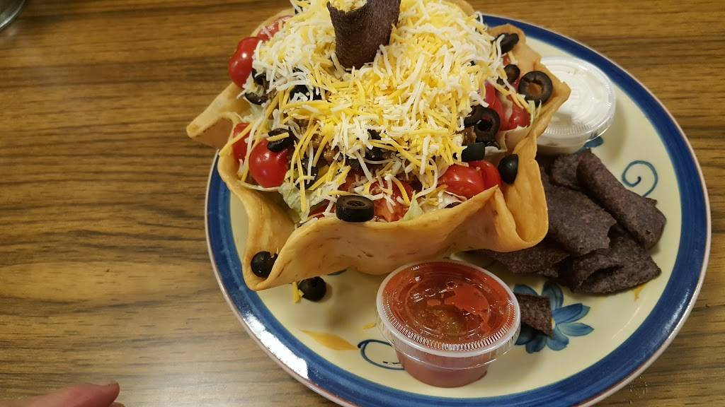 Ellenboro Saloon | restaurant | 3886 Ellenboro Rd, Lancaster, WI 53813, USA | 6087232469 OR +1 608-723-2469