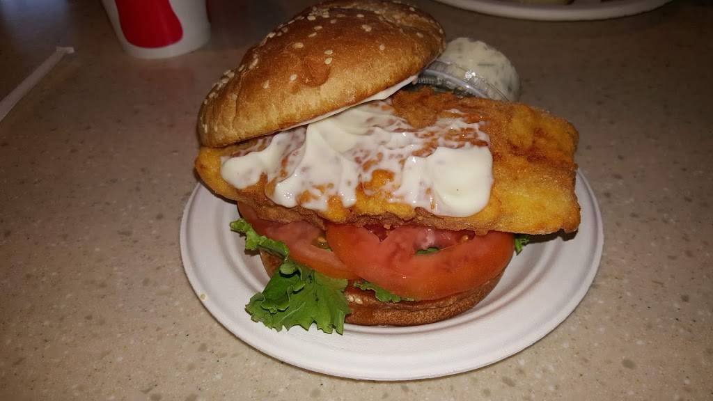 Kellys Roast Beef | restaurant | 35 Revere Beach Pkwy, Medford, MA 02155, USA | 7813934899 OR +1 781-393-4899