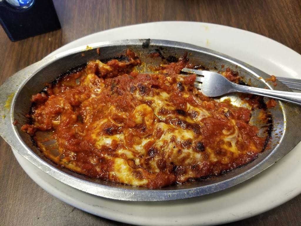 Luigis DItalia | restaurant | 1032 E Bastanchury Rd, Fullerton, CA 92835, USA | 7144900990 OR +1 714-490-0990