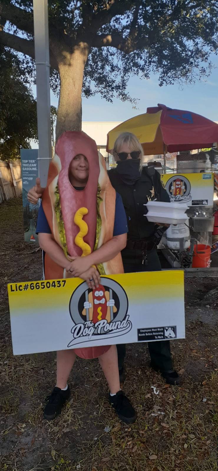 The Dog Pound | meal takeaway | 2520 NE Dixie Hwy, Jensen Beach, FL 34957, USA | 5049201418 OR +1 504-920-1418