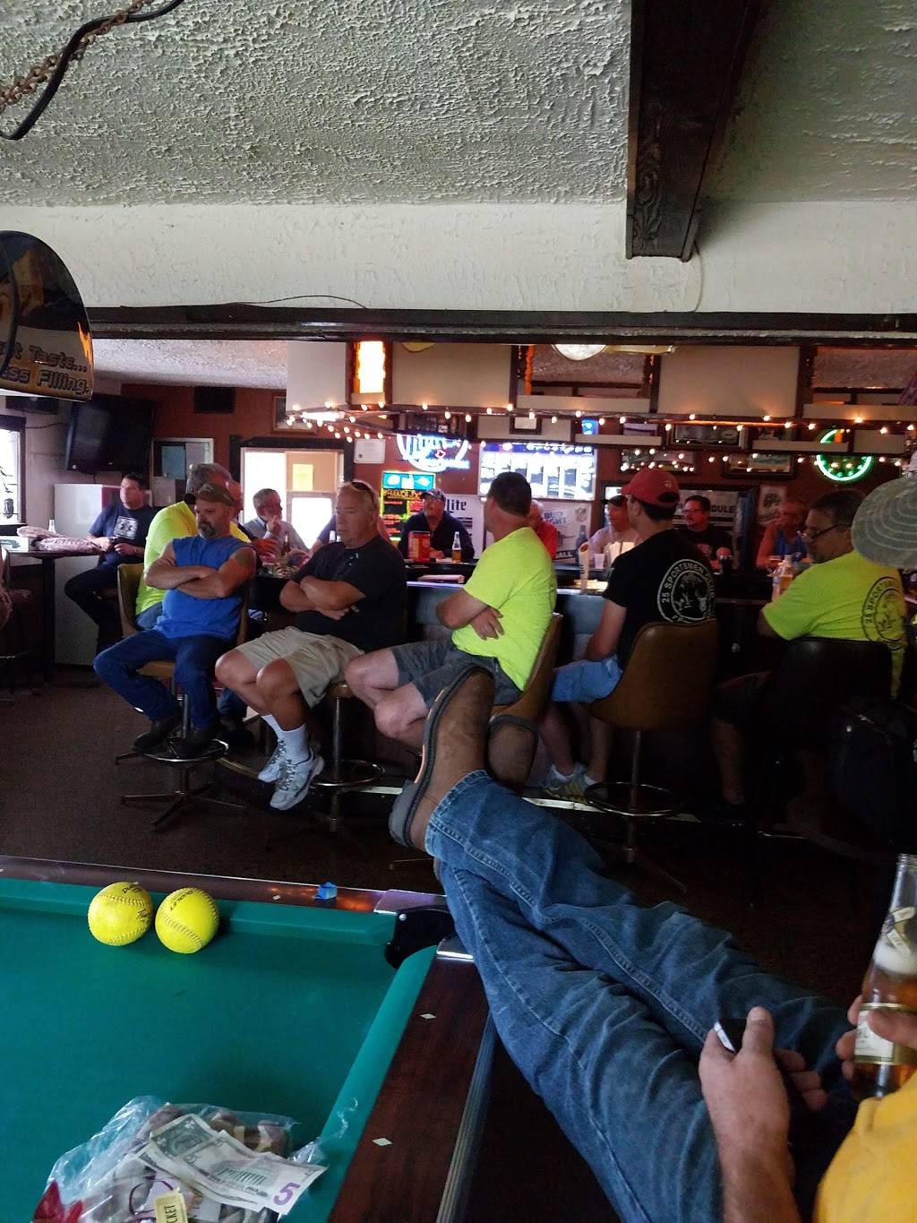 EJs | restaurant | 3535 S Shore Dr, Hubertus, WI 53033, USA | 2626284701 OR +1 262-628-4701