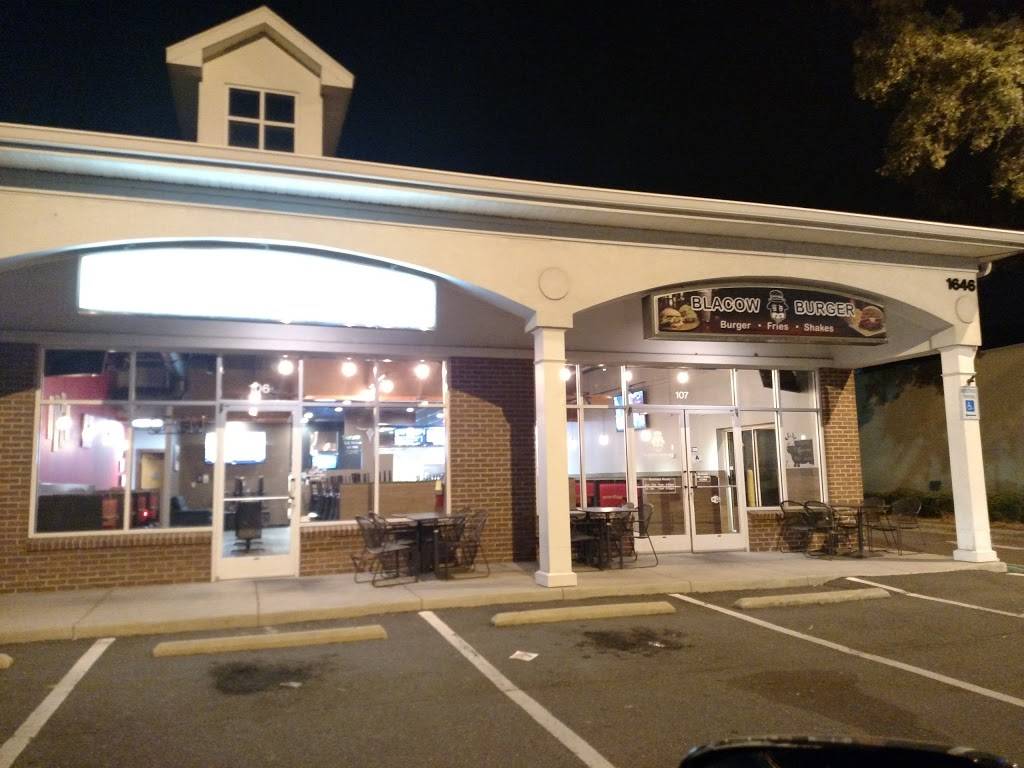 Blacow Burger | restaurant | 1646 SC-160 #106, Fort Mill, SC 29708, USA | 8035471122 OR +1 803-547-1122