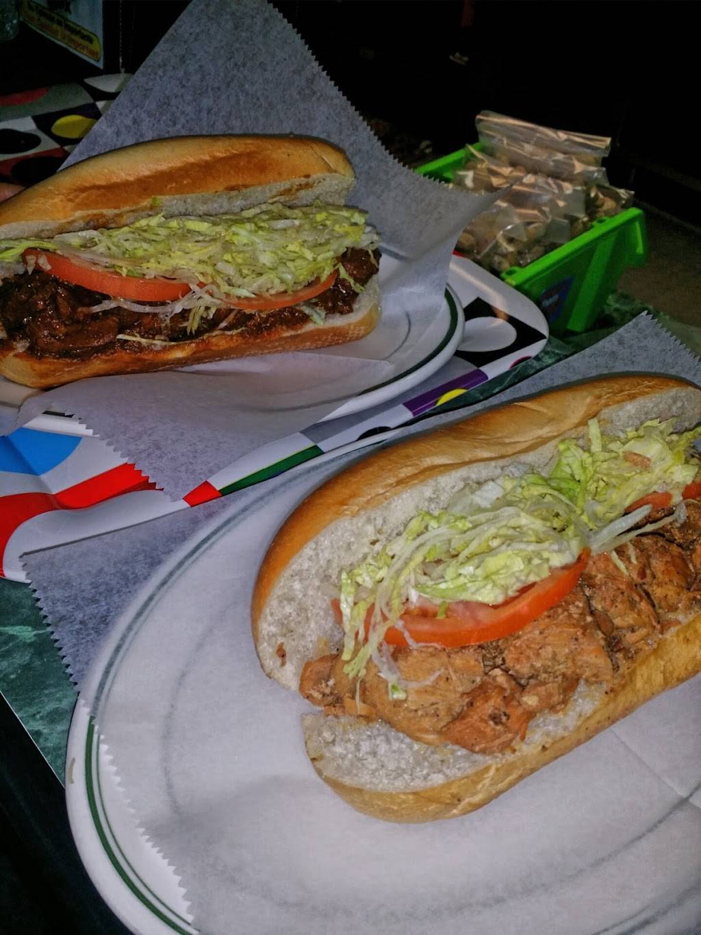 Happy Sandwich Caribbean Cuisine | restaurant | 123 S 7th St, Allentown, PA 18101, USA | 6104321325 OR +1 610-432-1325