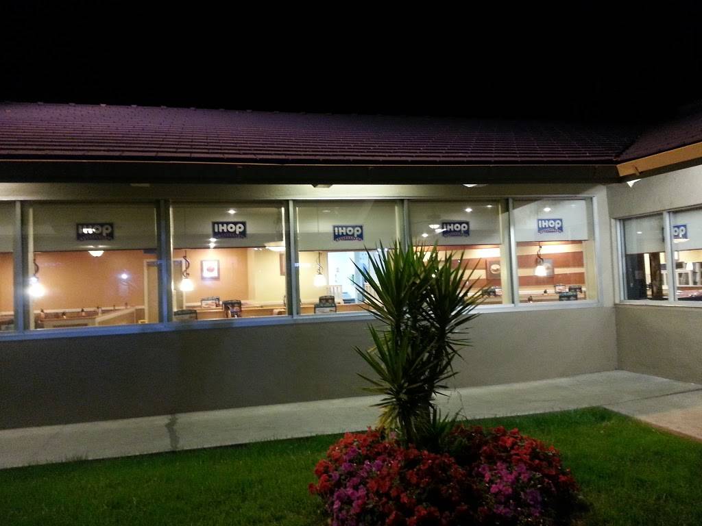 IHOP | restaurant | 491 Veterans Blvd, Redwood City, CA 94063, USA | 6503678849 OR +1 650-367-8849