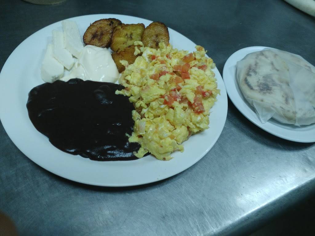 Chapinlandia Bakery | restaurant | 6711 Rampart St, Houston, TX 77081, USA | 7136611095 OR +1 713-661-1095