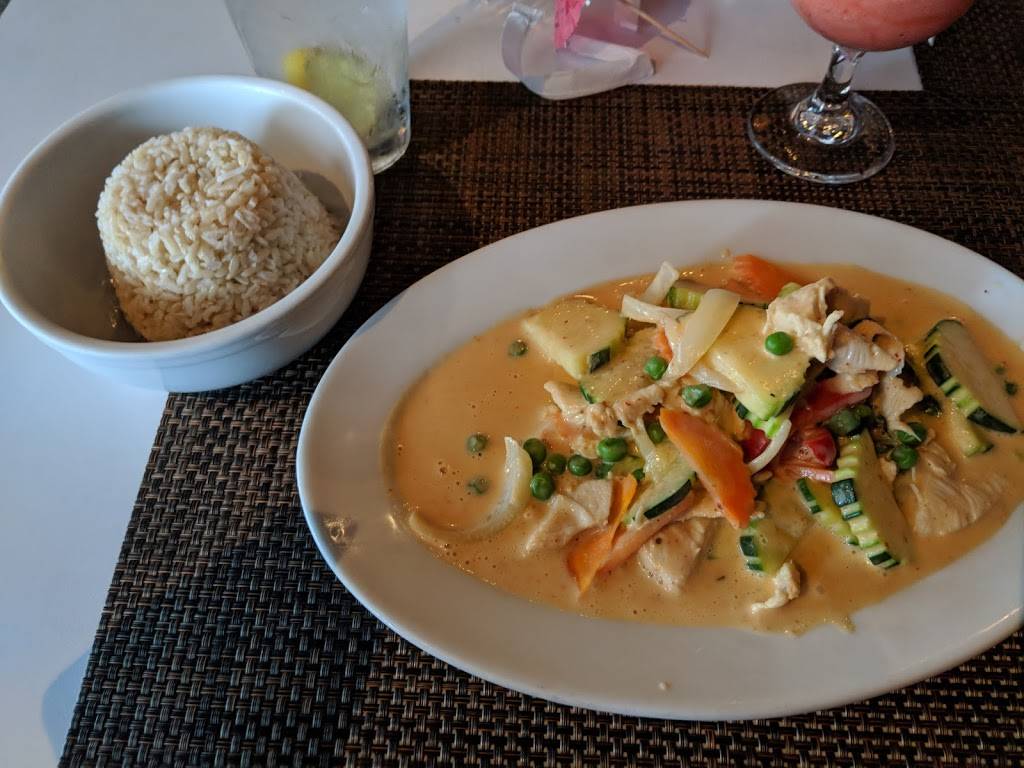 Sukhothai Restaurant | meal takeaway | 398 Harrisburg Ave #450, Lancaster, PA 17603, USA | 7175179422 OR +1 717-517-9422