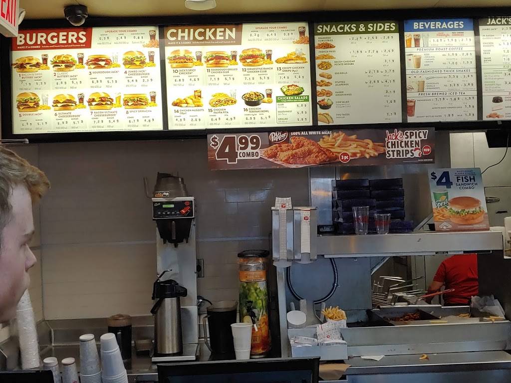 Jack in the Box | restaurant | 1591 S Main St, Las Vegas, NV 89104, USA | 7023836908 OR +1 702-383-6908