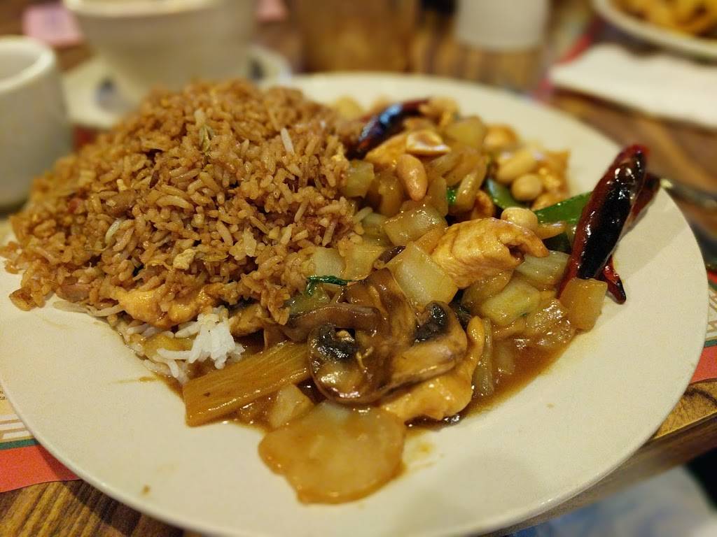 Tongs Tiki Hut | restaurant | 100 E Roosevelt Rd # 18, Villa Park, IL 60181, USA | 6308347465 OR +1 630-834-7465