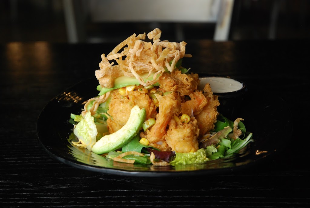 Chicago Street Pour House | restaurant | 1350 E Chicago St, Elgin, IL 60120, USA | 8472141708 OR +1 847-214-1708