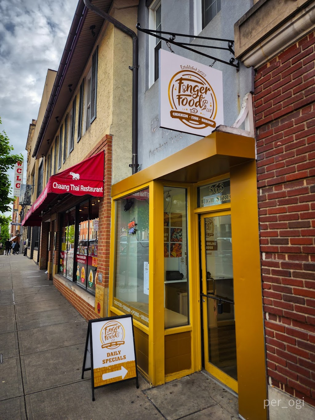 Finger Foods | restaurant | 363 High St, Morgantown, WV 26505, USA | 3047901303 OR +1 304-790-1303