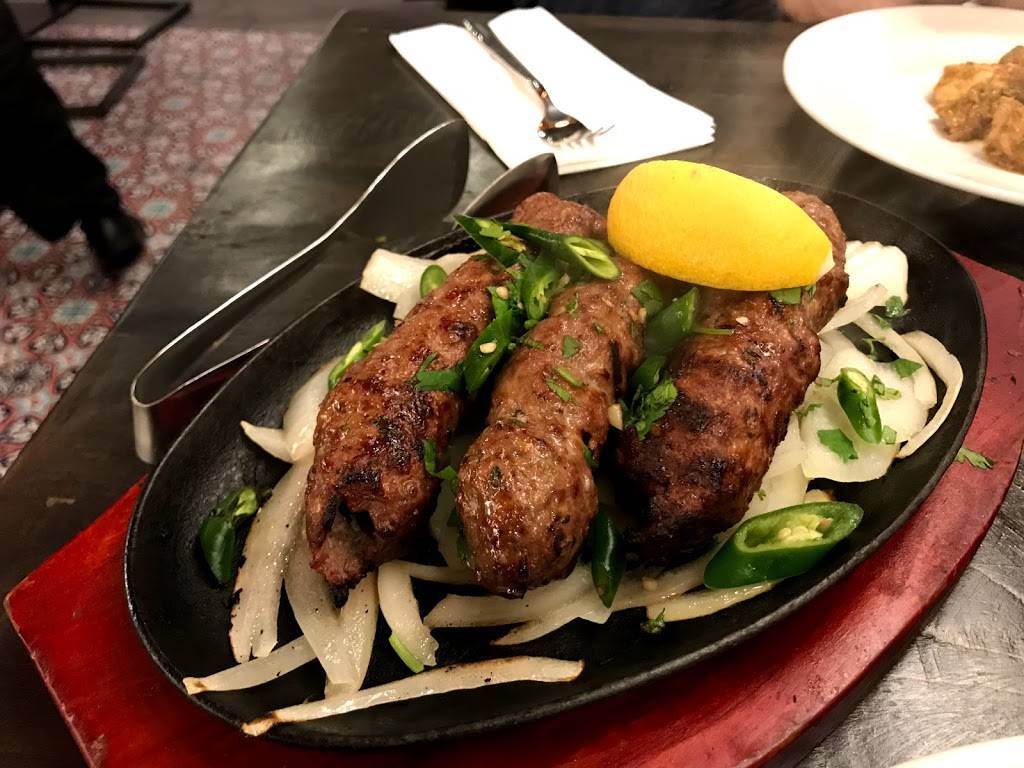 Karahi Boys | restaurant | 5955 Latimer Dr #5, Mississauga, ON L5V 0B7, Canada | 9058262827 OR +1 905-826-2827