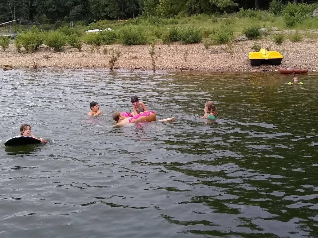 Ventris Trails End Resort and Restaurant | restaurant | 9484 Simrell Dr, Garfield, AR 72732, USA | 4793593912 OR +1 479-359-3912