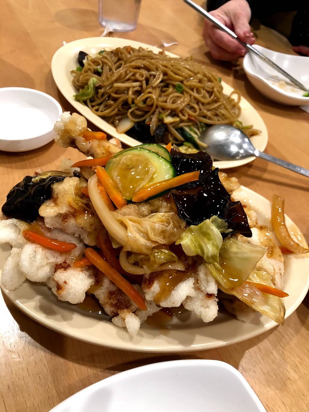 Paiks Noodles | restaurant | 28124 Newhall Ranch Rd, Santa Clarita, CA 91355, USA | 6616780870 OR +1 661-678-0870