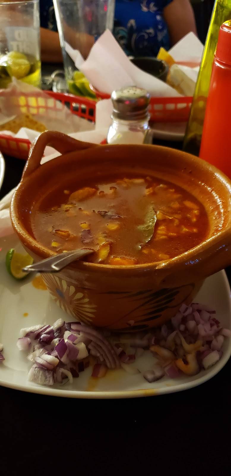 Mariachi loco Restaurant and Bar | restaurant | 2050 W Camelback Rd, Phoenix, AZ 85015, USA | 6026327631 OR +1 602-632-7631