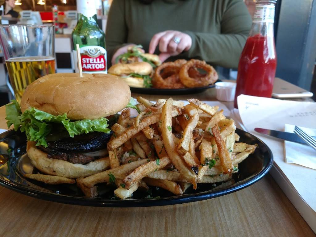 400° Gourmet Burgers & Fries | restaurant | Mission St, Carmel-By-The-Sea, CA 93923, USA | 8312440040 OR +1 831-244-0040