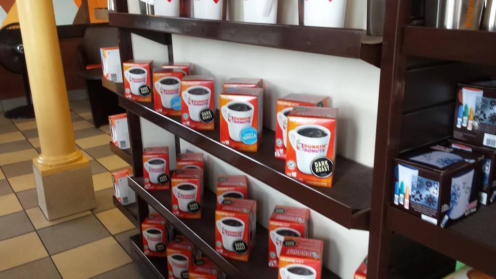 Dunkin | bakery | 920 N 11th St, Beaumont, TX 77702, USA | 4098332104 OR +1 409-833-2104