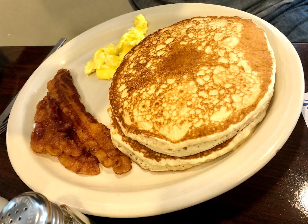 Debras Good Eats | restaurant | 198 Carmona Rd # 7, Hot Springs Village, AR 71909, USA | 5019846677 OR +1 501-984-6677