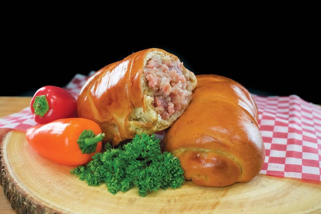 Autoplaza Cafe Latino Bakery Foods | restaurant | 5411 Stirling Rd, Davie, FL 33314, USA | 9543292220 OR +1 954-329-2220