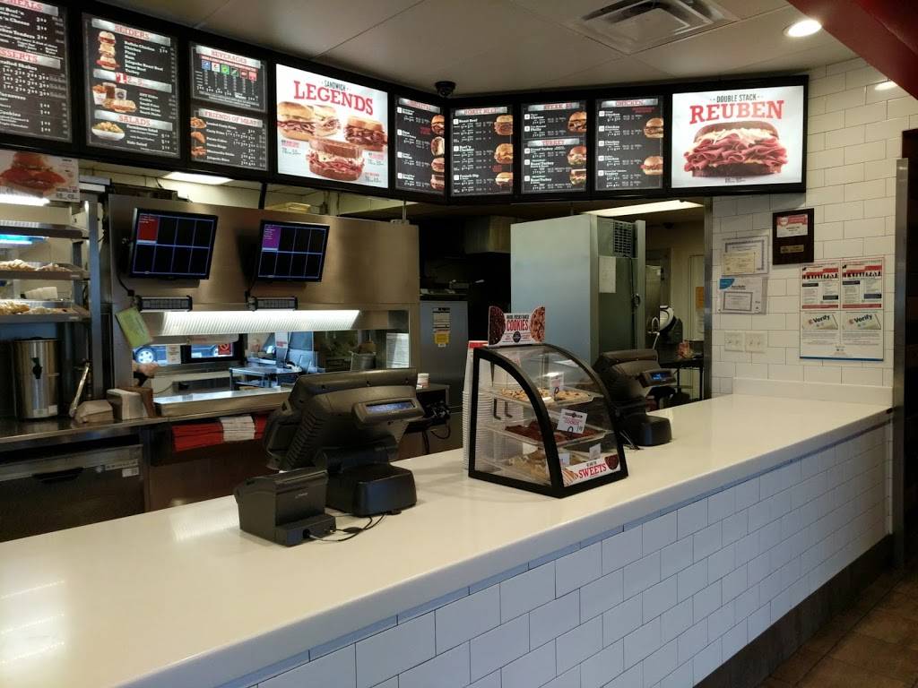 Arbys | meal takeaway | 1650 S State St, Salt Lake City, UT 84115, USA | 8014862903 OR +1 801-486-2903