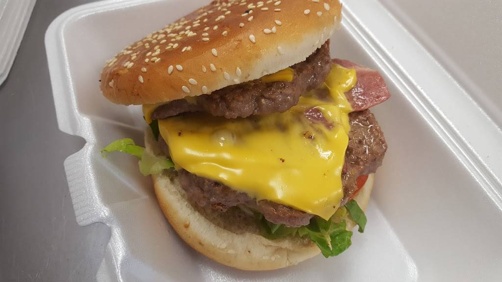 Wings R King | restaurant | 5429 Beacon Dr, Irondale, AL 35210, USA | 2055385109 OR +1 205-538-5109