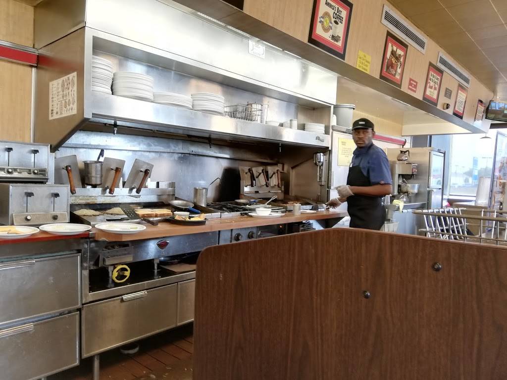 Waffle House | meal takeaway | 2309 S Service Rd, West Memphis, AR 72301, USA | 8707324681 OR +1 870-732-4681