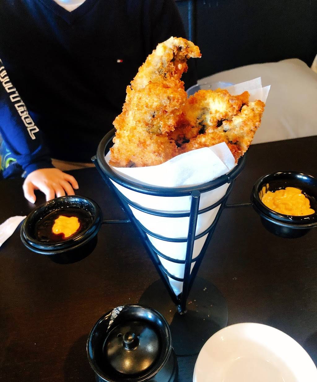 Hooked on Sushi | restaurant | 4750 Bryant Irvin Rd Unit 842, Fort Worth, TX 76132, USA | 8173700685 OR +1 817-370-0685