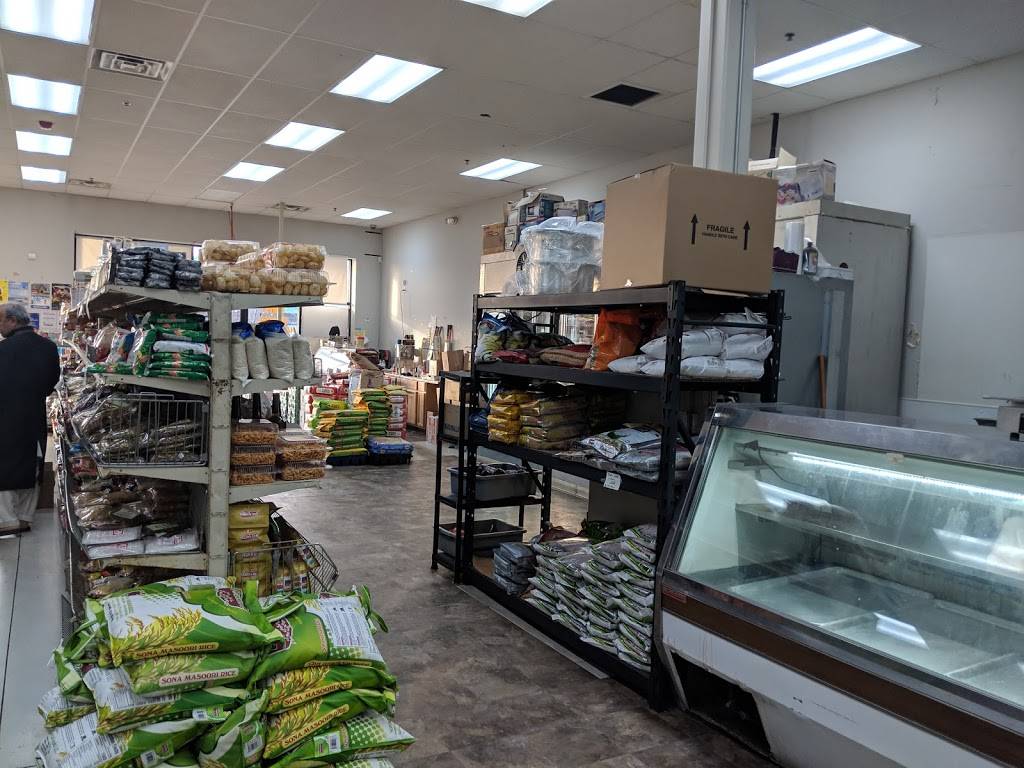 Karahi Korner | meal takeaway | 27616 Middlebelt Rd, Farmington Hills, MI 48334, USA | 2485359445 OR +1 248-535-9445