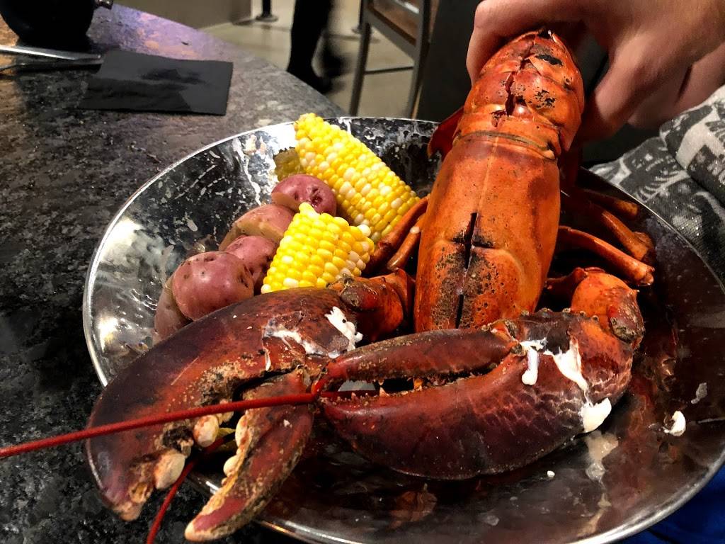 Pier 48 Fish House & Oyster Bar | restaurant | 130 S Pennsylvania St, Indianapolis, IN 46204, USA | 3175604848 OR +1 317-560-4848