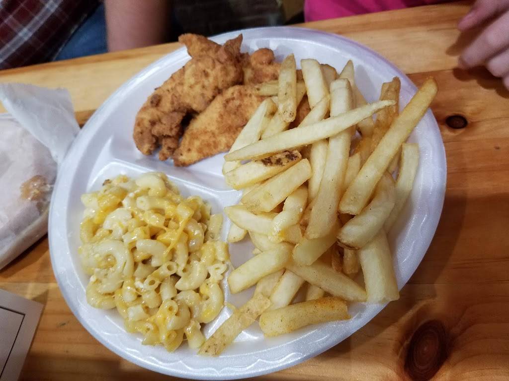 Denver Smokehouse & Grill | restaurant | 2790 NC-16 Business, Denver, NC 28037, USA | 9802227413 OR +1 980-222-7413