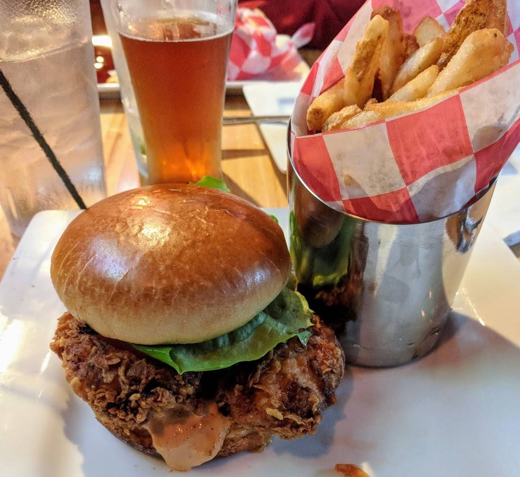 The Butcher’s Tap | restaurant | 3553 N Southport Ave, Chicago, IL 60657, USA | 7733250123 OR +1 773-325-0123