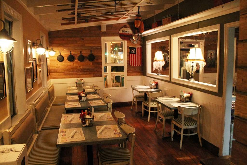 Owens Fish Camp | restaurant | 516 Burns Ct #7030, Sarasota, FL 34236, USA | 9419516936 OR +1 941-951-6936
