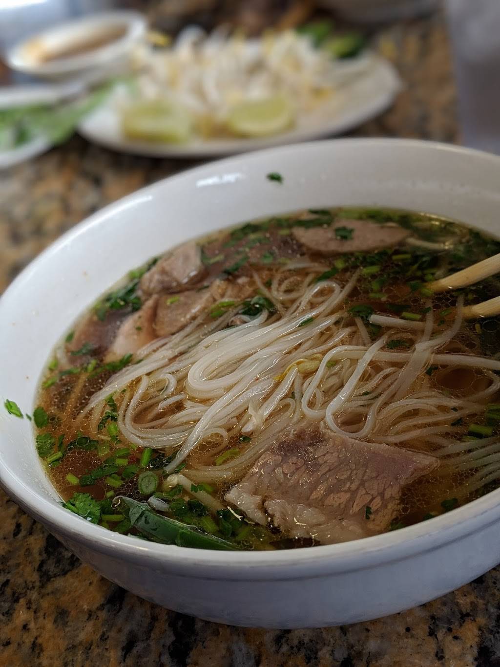 Pholicious | restaurant | 7582 W Cactus Rd # B5, Peoria, AZ 85381, USA | 6237732020 OR +1 623-773-2020