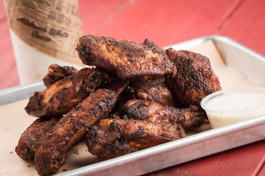 Home Team BBQ | restaurant | 2209 Middle St, Sullivans Island, SC 29482, USA | 8432257427 OR +1 843-225-7427