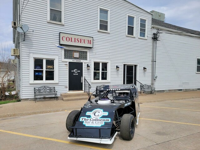 The Coliseum | restaurant | 116 E Bryant St, Walcott, IA 52773, USA | 5632845106 OR +1 563-284-5106