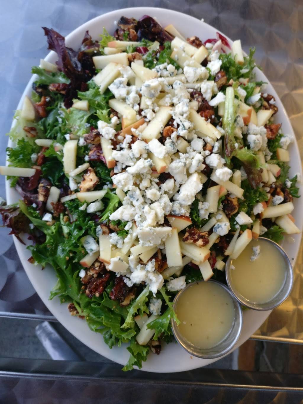 PELINTI PIZZA | restaurant | 2910 Cascade Ave #102, Hood River, OR 97031, USA | 5417083055 OR +1 541-708-3055