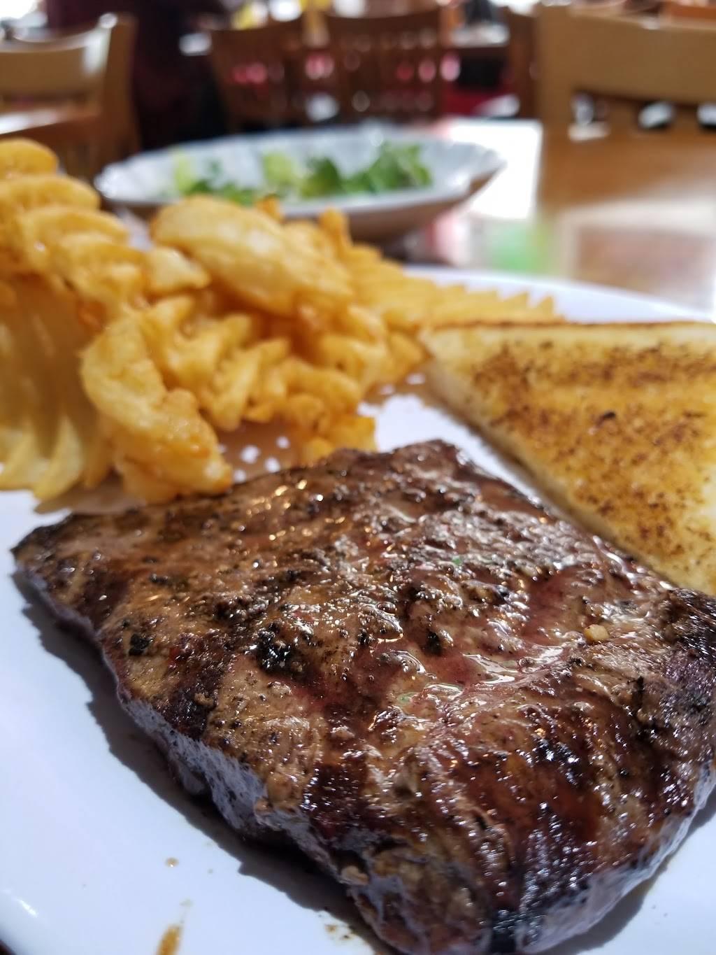 Dick’s Wings And Grill Augustine, FL | restaurant | 4010 U.S. 1 S S, St. Augustine, FL 32086, USA | 9045472669 OR +1 904-547-2669