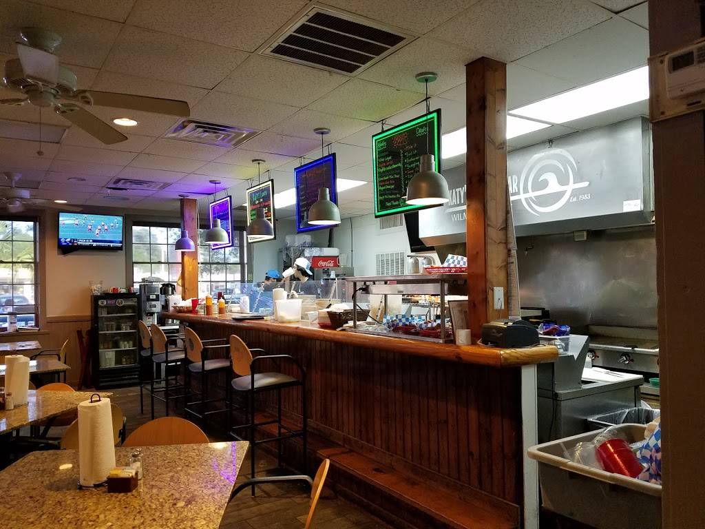 Katys Grill and Bar | restaurant | 1054 S College Rd, Wilmington, NC 28403, USA | 9103955289 OR +1 910-395-5289