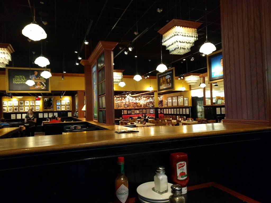 Jack Astors Bar & Grill | restaurant | 25 Carlson Ct, Etobicoke, ON M9W 6A2, Canada | 4162131688 OR +1 416-213-1688