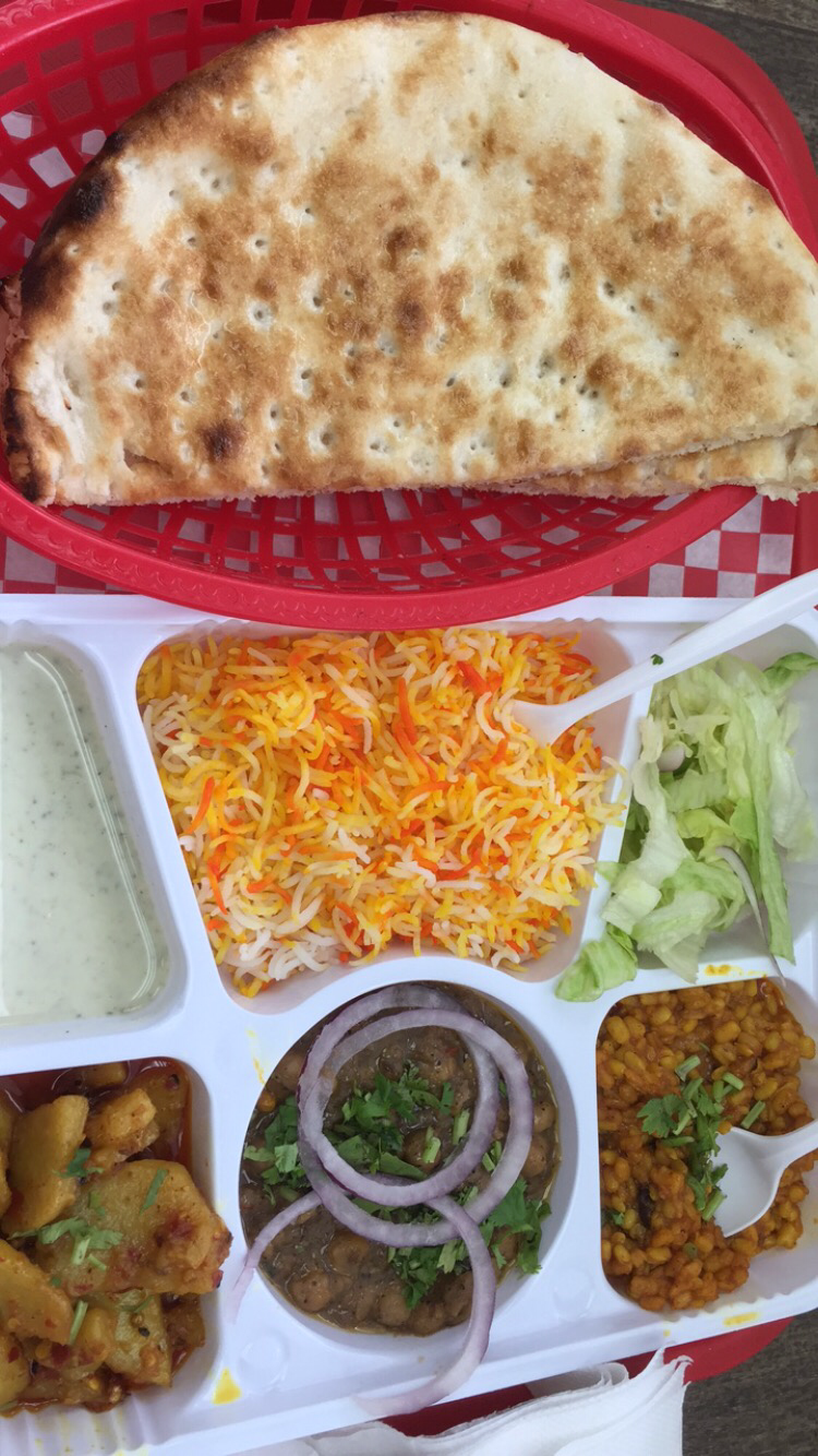 Kashmir Curry & Biryani House | restaurant | 1530 Albion Rd, Etobicoke, ON M9V 1B4, Canada | 4167459222 OR +1 416-745-9222