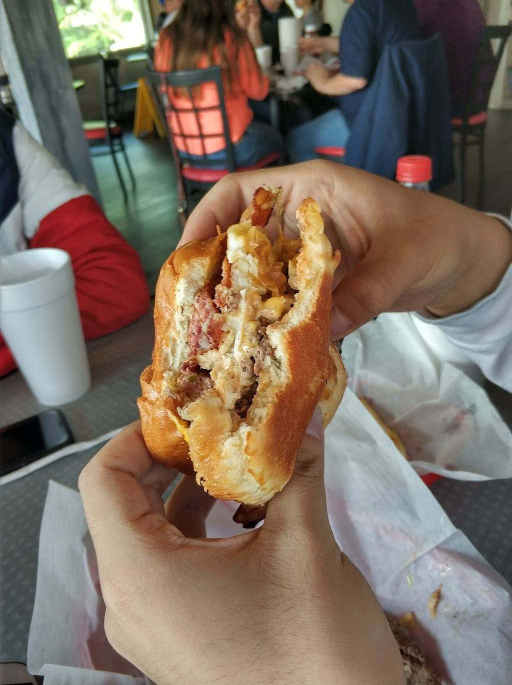 Pop Top Burgers | restaurant | 3122 FM 528 Rd, Webster, TX 77598, USA | 8326322211 OR +1 832-632-2211