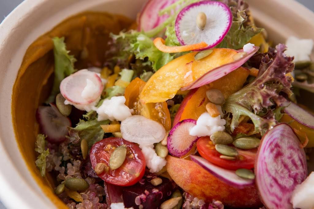 Crossroads Farm to Truck | restaurant | 3913 Todd Ln #607, Austin, TX 78744, USA | 5128086549 OR +1 512-808-6549