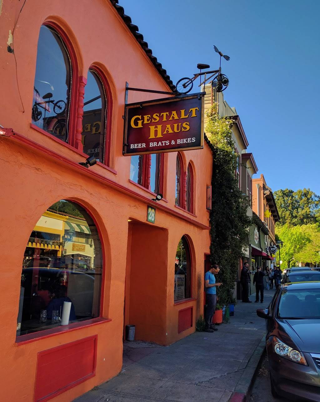 GESTALT HAUS | restaurant | 28 Bolinas Rd, Fairfax, CA 94930, USA | 4157217895 OR +1 415-721-7895