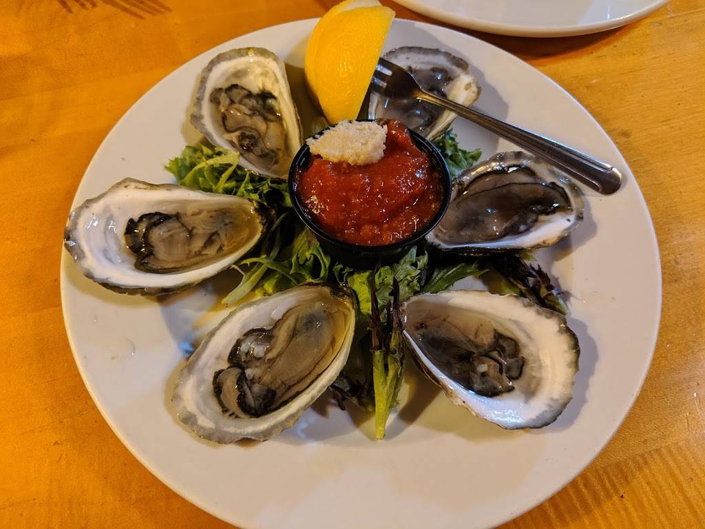 Napis Restaurant | restaurant | 7 Freeman St, Provincetown, MA 02657, USA | 5084871145 OR +1 508-487-1145