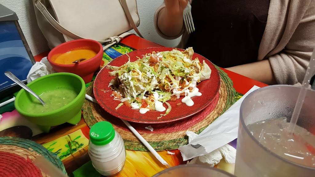 Los Molcajetes Taqueria Restaurant | restaurant | 155 Irving Ave, Bridgeton, NJ 08302, USA | 8564595024 OR +1 856-459-5024