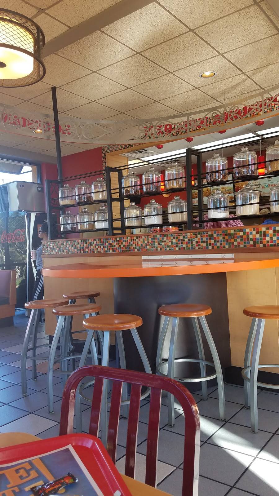 Popeyes Louisiana Kitchen | restaurant | 1110 Edgebrook Dr, Houston, TX 77034, USA | 7139470111 OR +1 713-947-0111