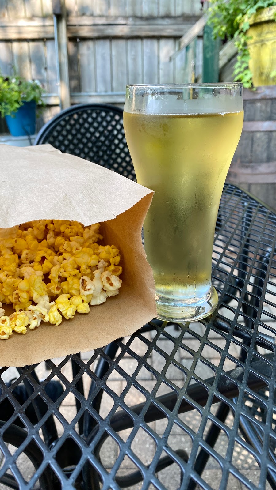 Bucktown Pub | restaurant | 1658 W Cortland St, Chicago, IL 60622, USA | 7733949898 OR +1 773-394-9898