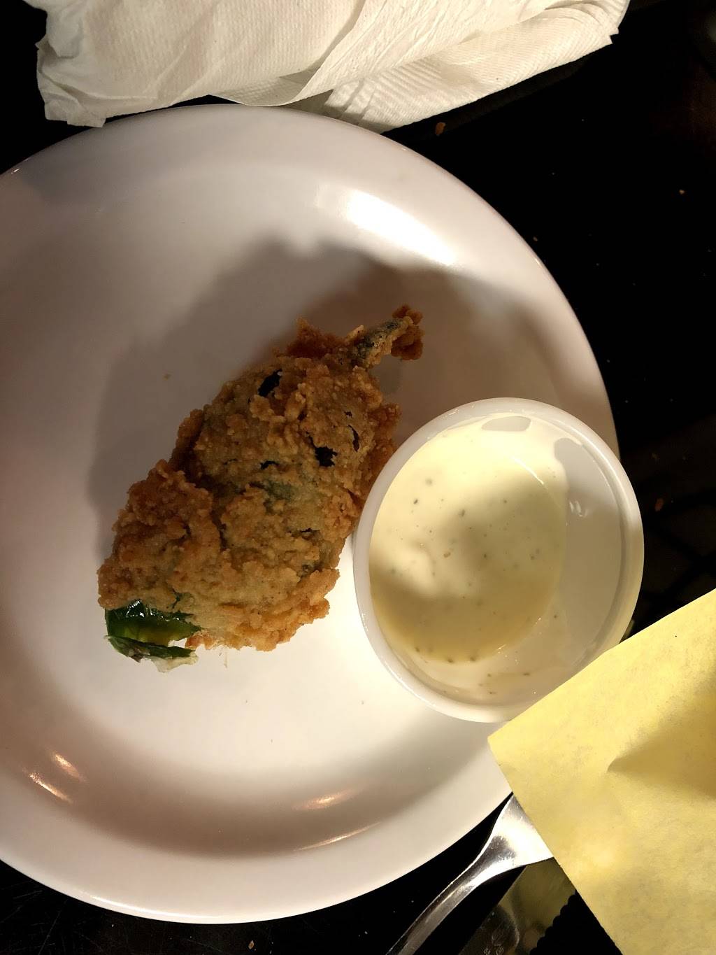 Hamiltons Restaurant And Bar | restaurant | 8460 Central Mall Dr, Port Arthur, TX 77642, USA | 4097240402 OR +1 409-724-0402