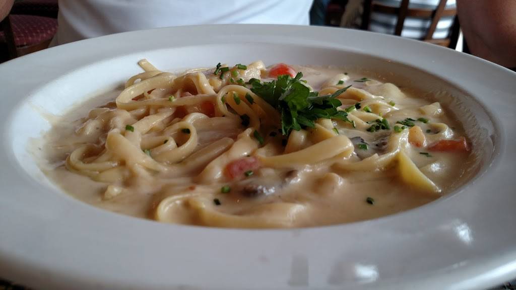 Mareks Restaurant | restaurant | 1121 Bald Eagle Dr, Marco Island, FL 34145, USA | 2396429948 OR +1 239-642-9948