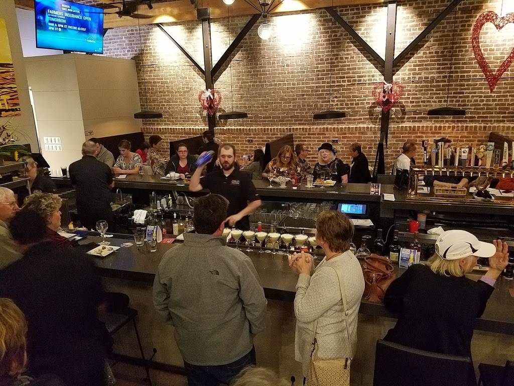 Amelia Tavern Restaurant & Brewpub | restaurant | 318 Centre St, Fernandina Beach, FL 32034, USA | 9043106088 OR +1 904-310-6088