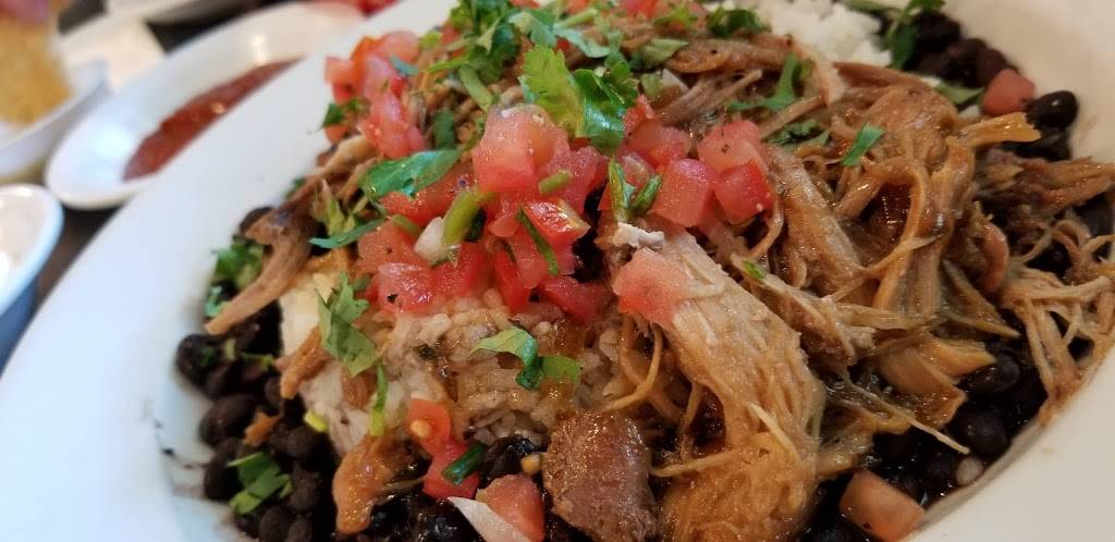 Wahoos Fish Taco | restaurant | 2967 Michelson Dr, Irvine, CA 92612, USA | 9492539532 OR +1 949-253-9532